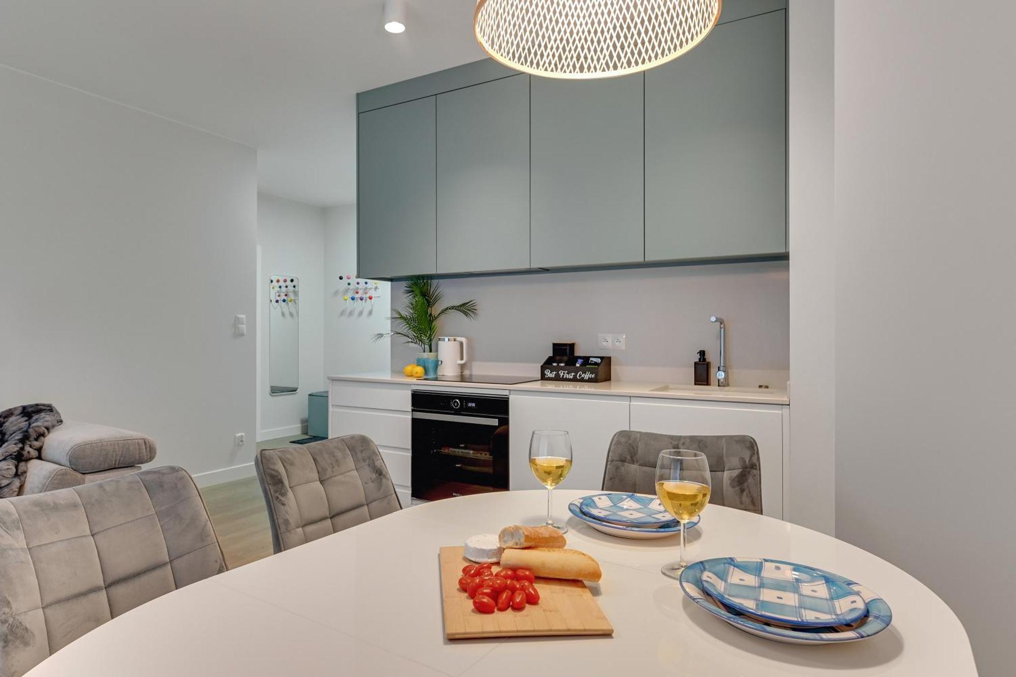 Scala City Center Apartments With Parking By Lion Apartments Gdańsk Eksteriør bilde